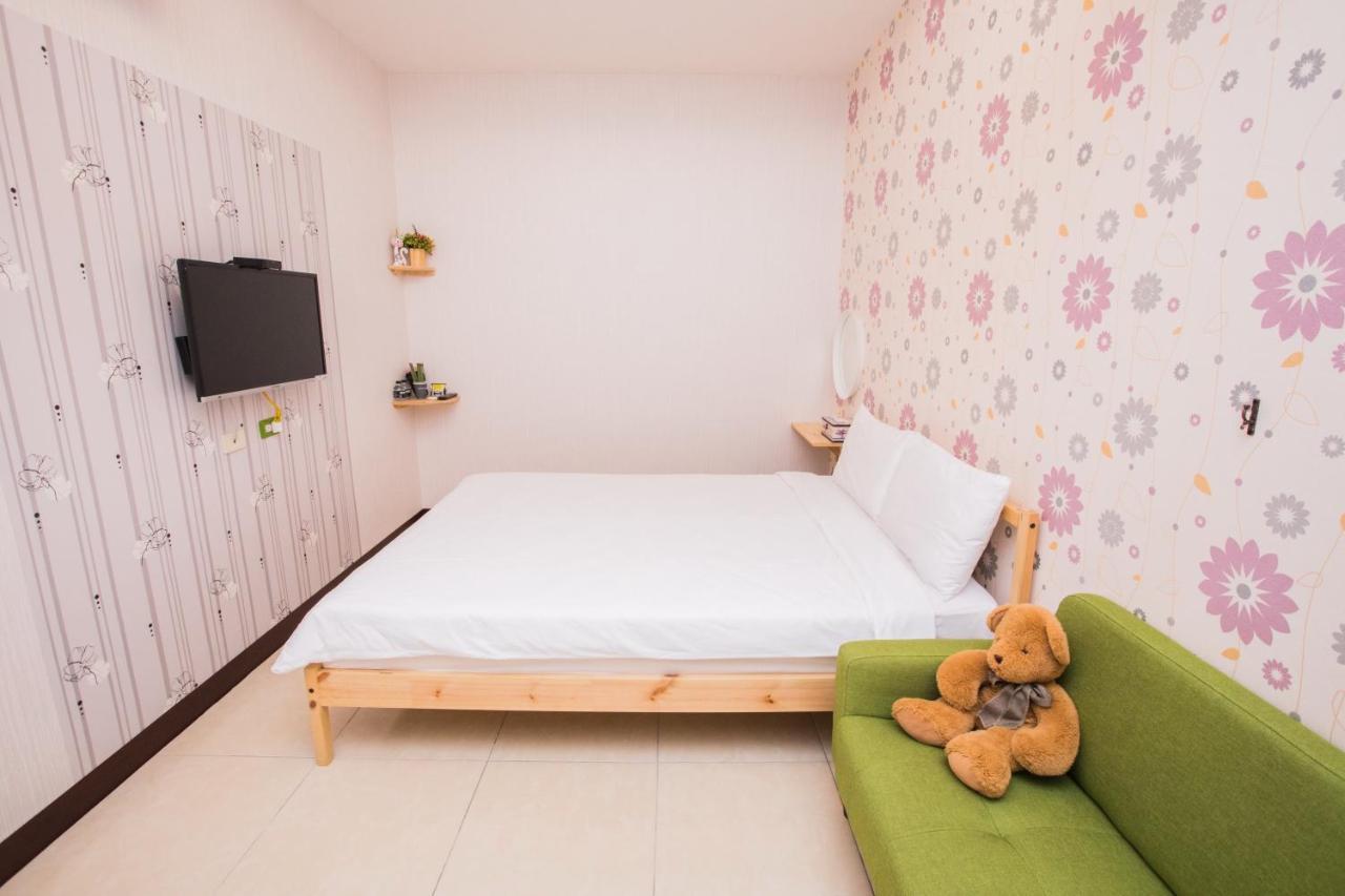 Snug-Nine Hotel Heng-ch'un Екстериор снимка