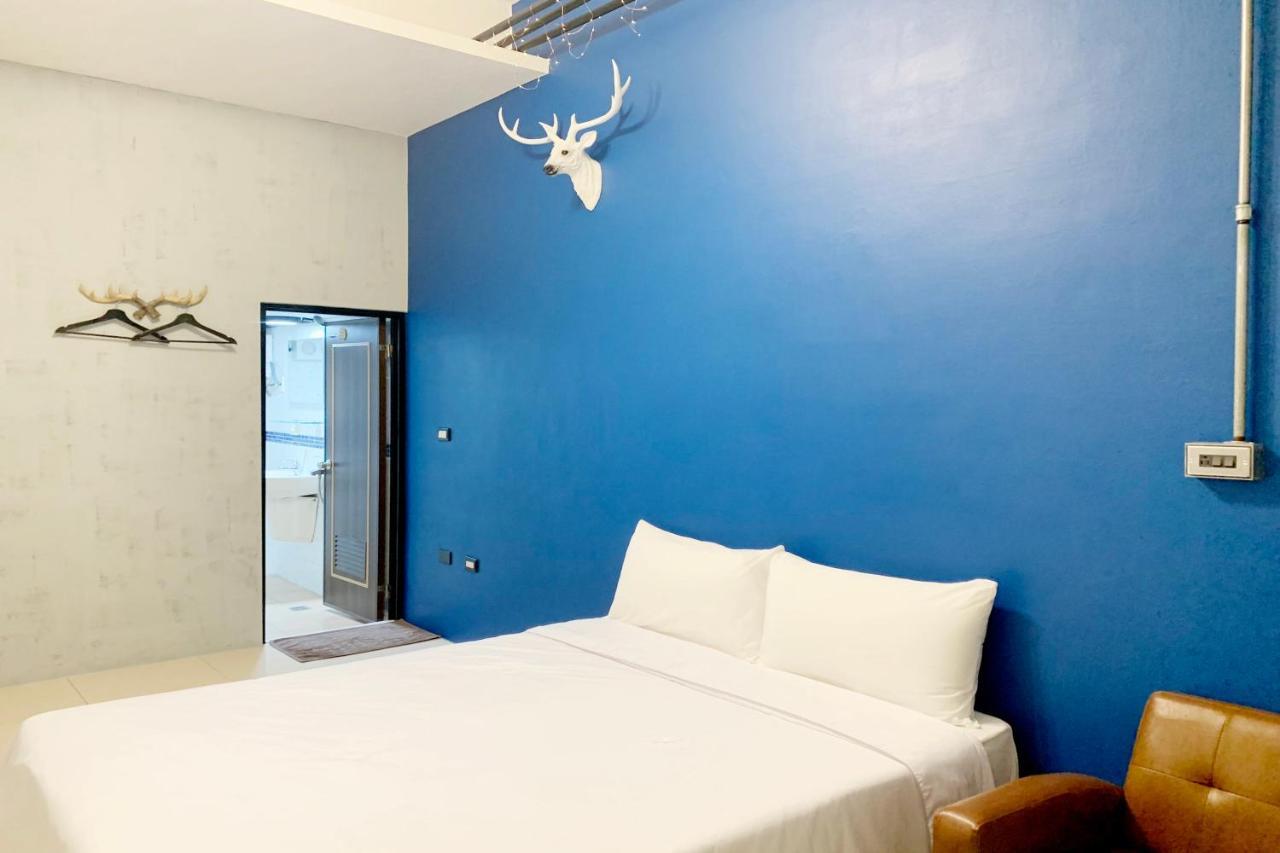 Snug-Nine Hotel Heng-ch'un Екстериор снимка