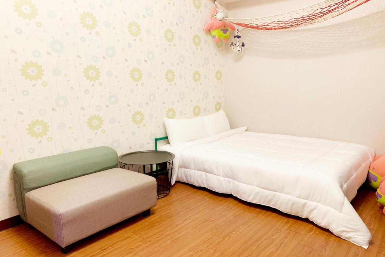 Snug-Nine Hotel Heng-ch'un Екстериор снимка