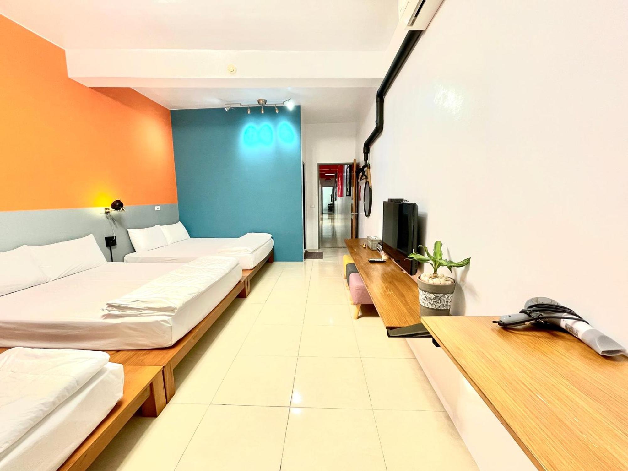 Snug-Nine Hotel Heng-ch'un Екстериор снимка